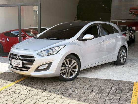 HYUNDAI I30 1.8 MPI 16V GASOLINA 4P AUTOMATICO HYUNDAI I30 1.8 MPI 16V GASOLINA 4P AUTOMATICO
